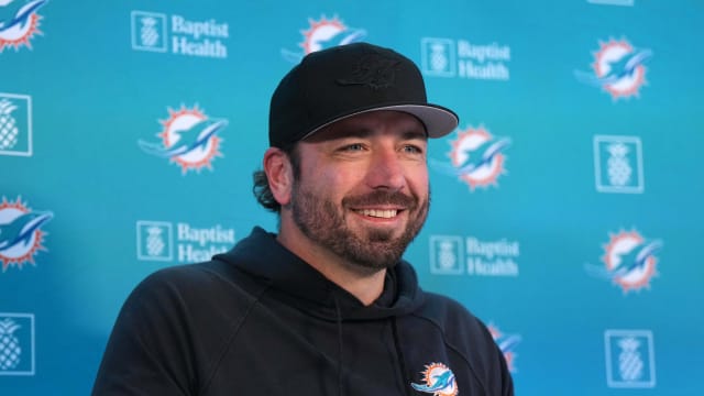Miami Dolphins offensive coordinator Frank Smith at press conference at the PSD Bank Arena.